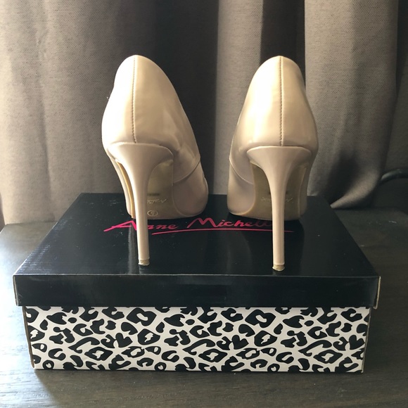 ⭐️Nude pump - Picture 2 of 4